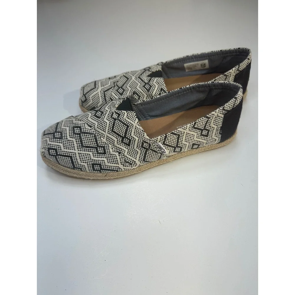 TOMS Womens Alpargata Woven Geometric Espadrille Flats Black White Size 8